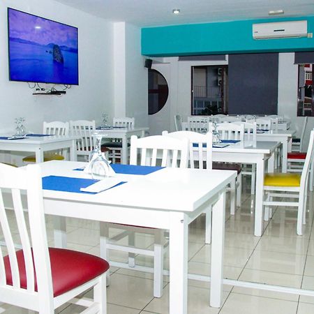 Hotel Livvo Don Paco Mindelo Buitenkant foto