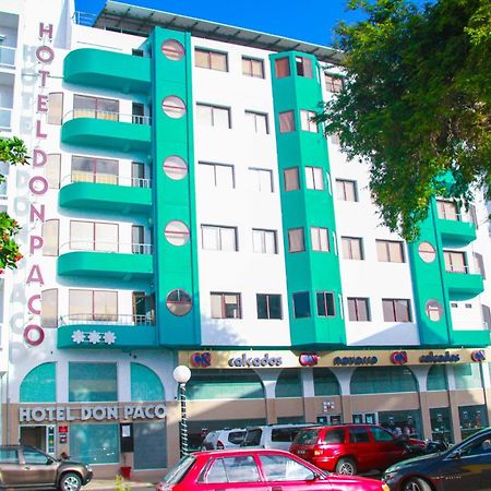 Hotel Livvo Don Paco Mindelo Buitenkant foto