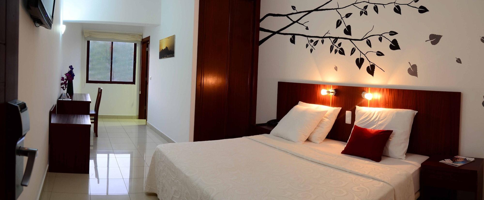 Hotel Livvo Don Paco Mindelo Buitenkant foto
