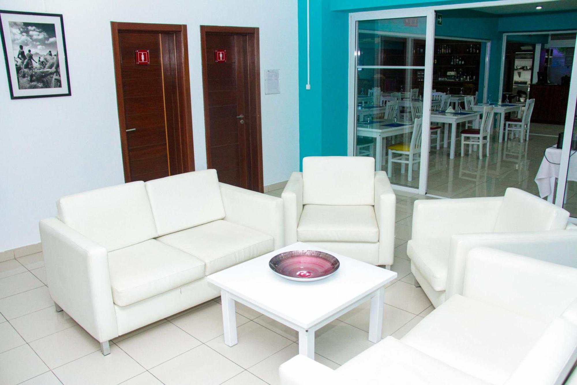 Hotel Livvo Don Paco Mindelo Buitenkant foto