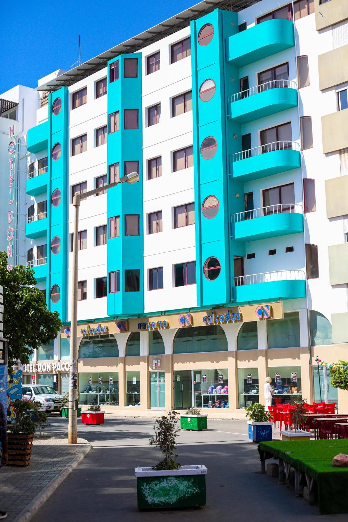Hotel Livvo Don Paco Mindelo Buitenkant foto
